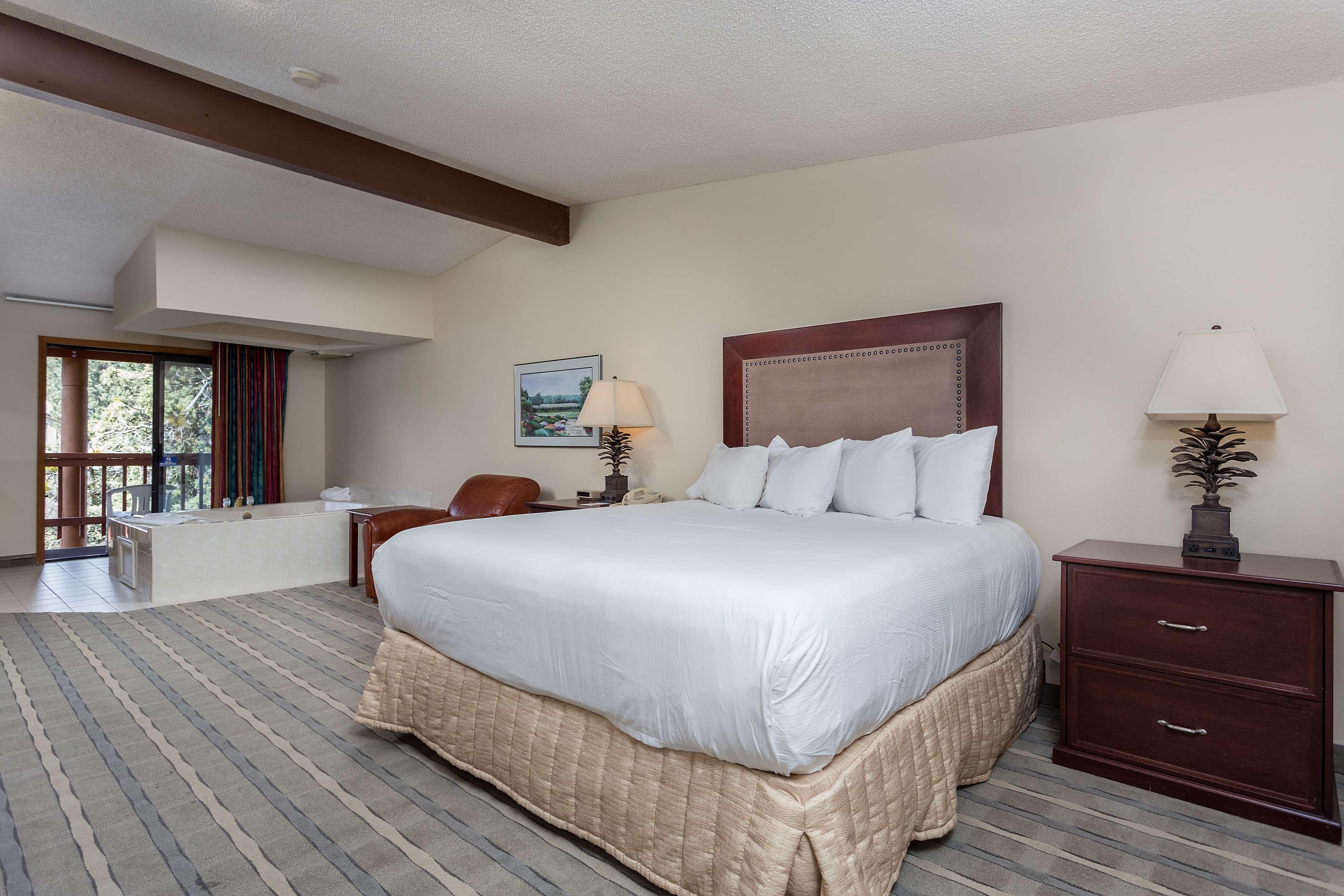Shilo Inn Suites Hotel - Bend Exterior foto