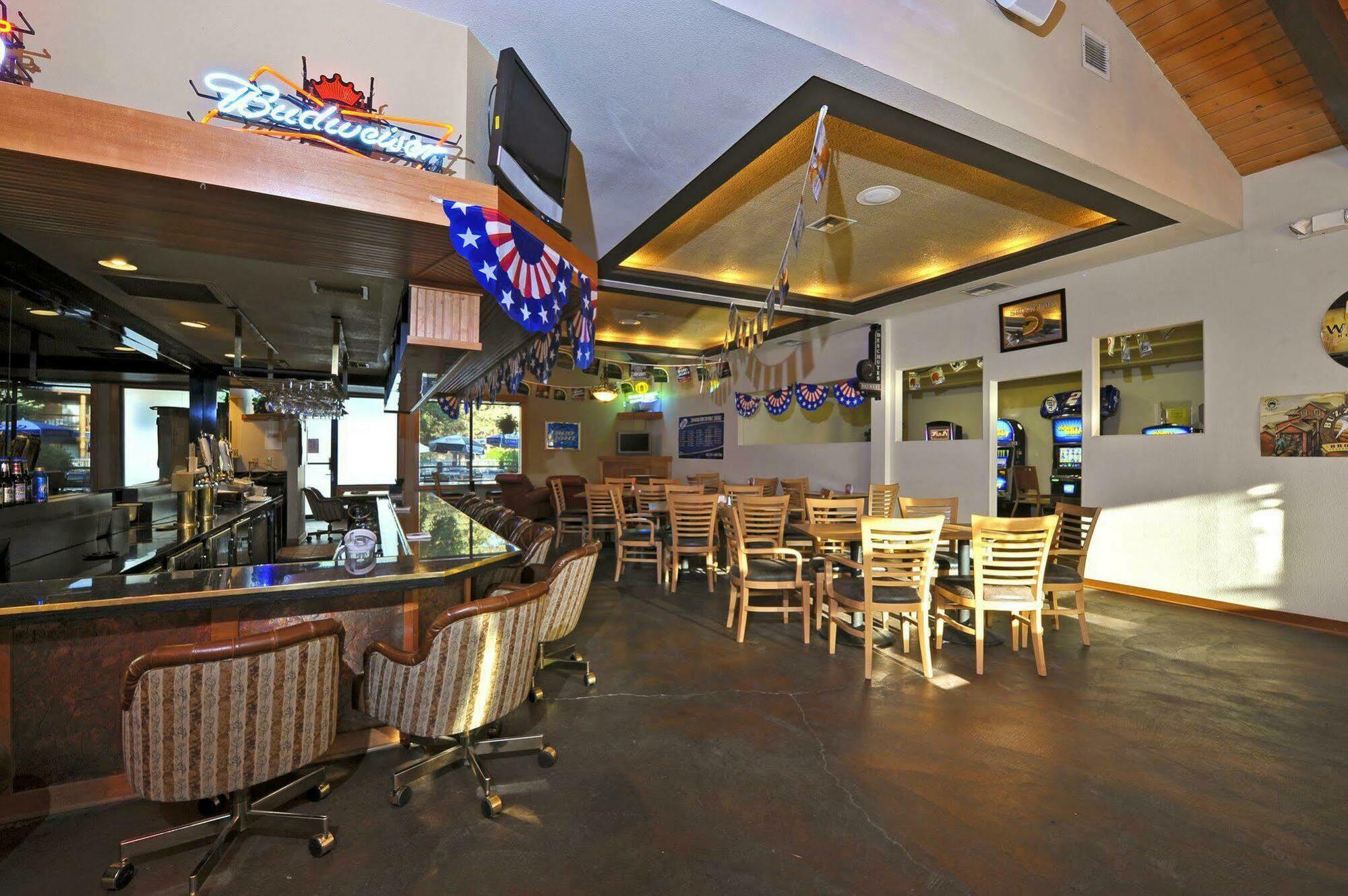 Shilo Inn Suites Hotel - Bend Exterior foto